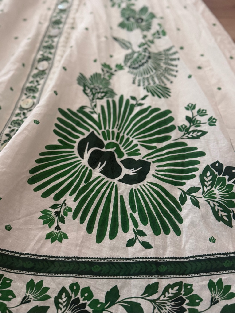 FARM RIO Forest Soul White and Green Floral Maxi Dress size MEDIUM - Picture 5 of 5